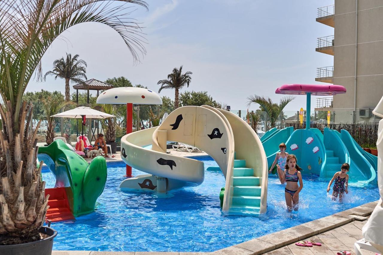 Apartament El Capitan - Spa N Pool Beach Resort, Vedere La Mare, 2 Camere Năvodari Zewnętrze zdjęcie